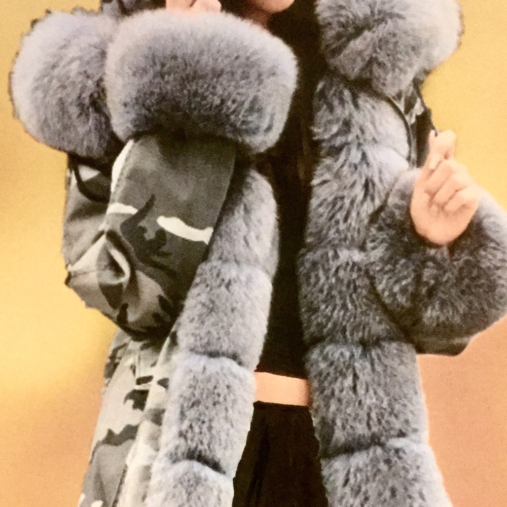 Lastā£ļøPlus NWT Hooded Fur Camo Print Coat Winter - Picture 2 of 4